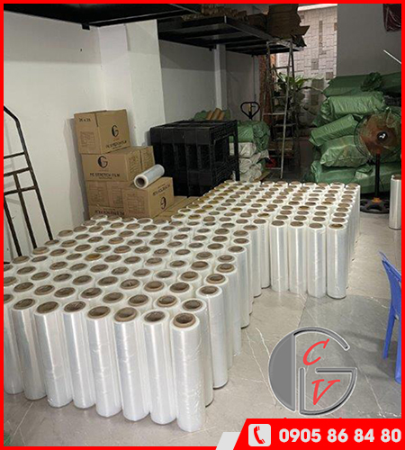 Màng PE Quấn Hàng Lõi Giấy